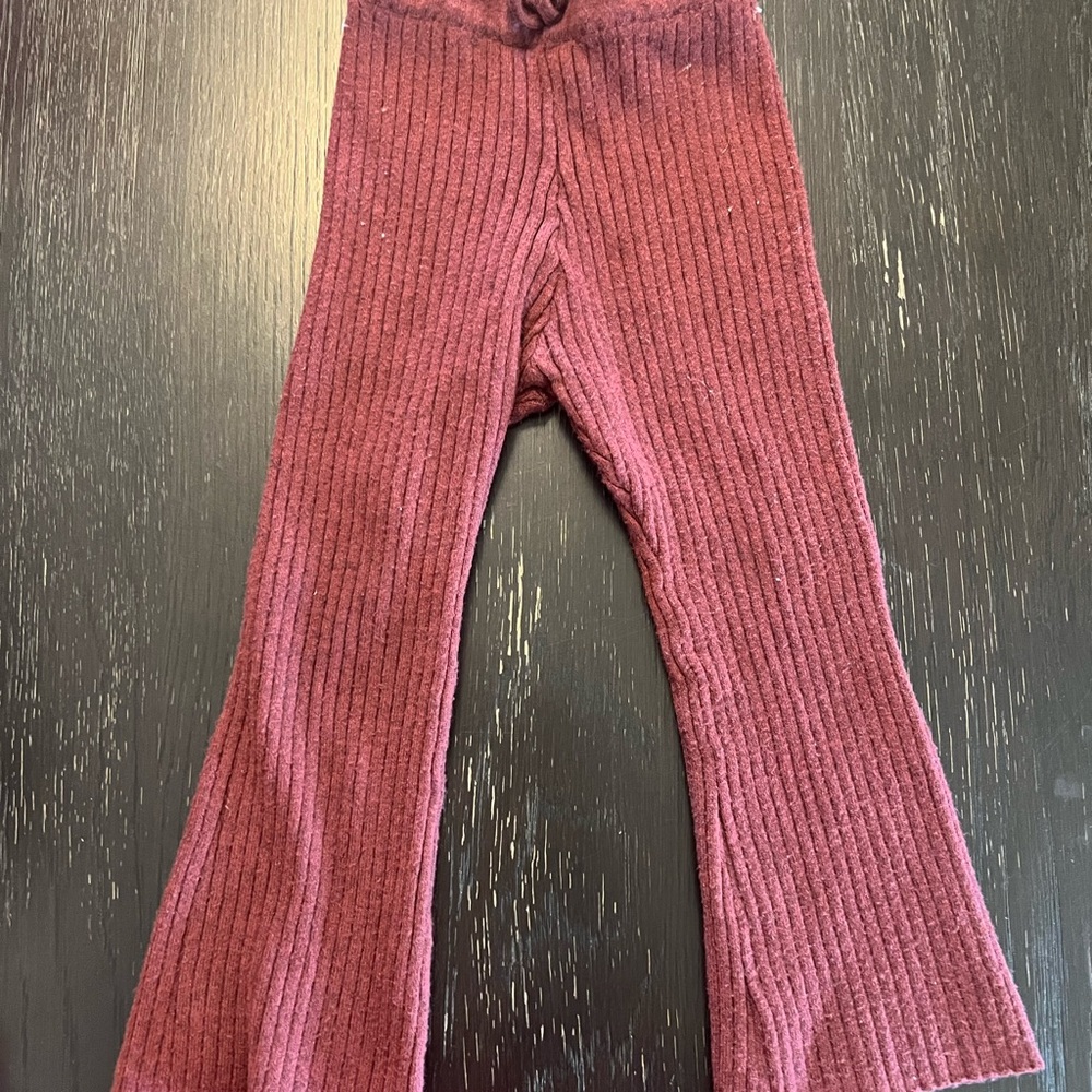Zara Red Leggings Comfortable Stylish Bottoms